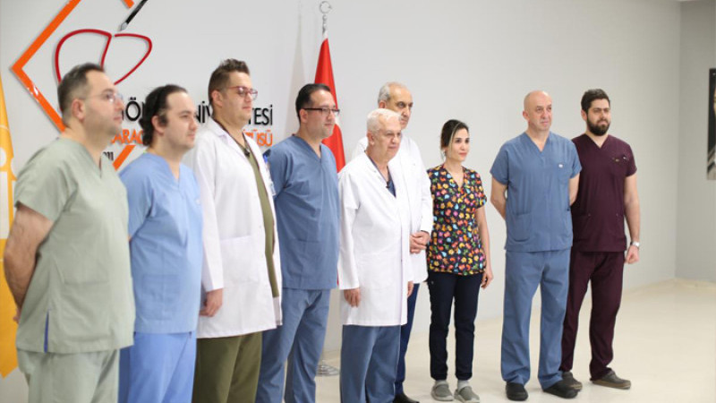 Dünya'da İlk 6'lı Çapraz Karaciğer Nakli Malatya'da Gerçekleşti