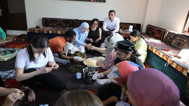 16 Ülkeden Gelen Öğrenciler, Malatya Mutfağının Zengin Lezzetlerini Keşfetti