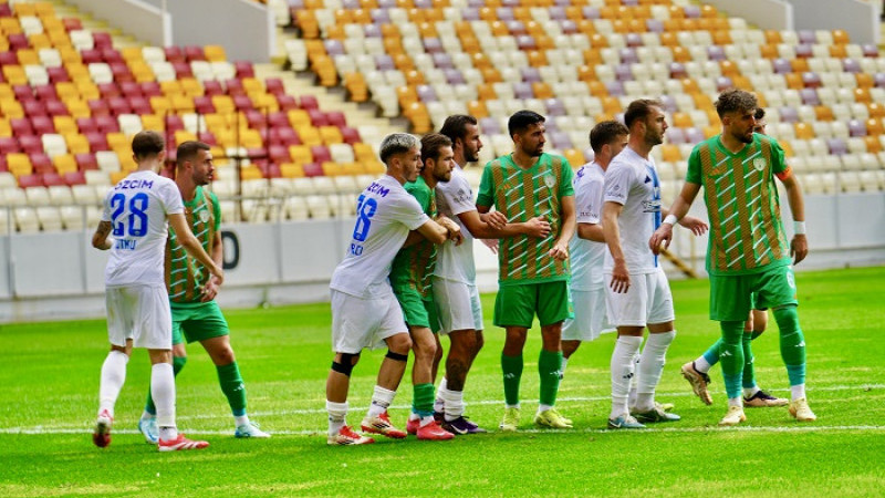 Malatya Yeşilyurtspor  0 - 0   Erciyes 38 Futbol Kulübü 