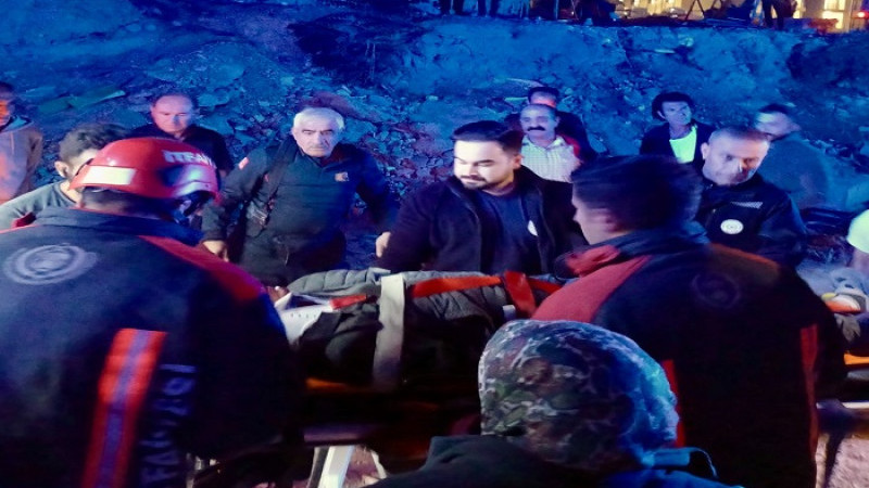 Tandoğan'da TOKİ Şantiyesinde İşçi Asansör Boşluğuna Düştü