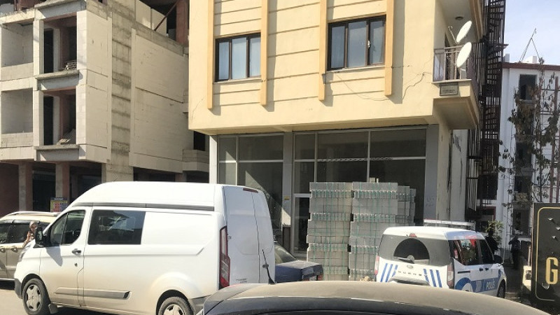 Fırat Mahallesi'nde İnşaatın 4. Katından Düşen İşçi Yaralandı