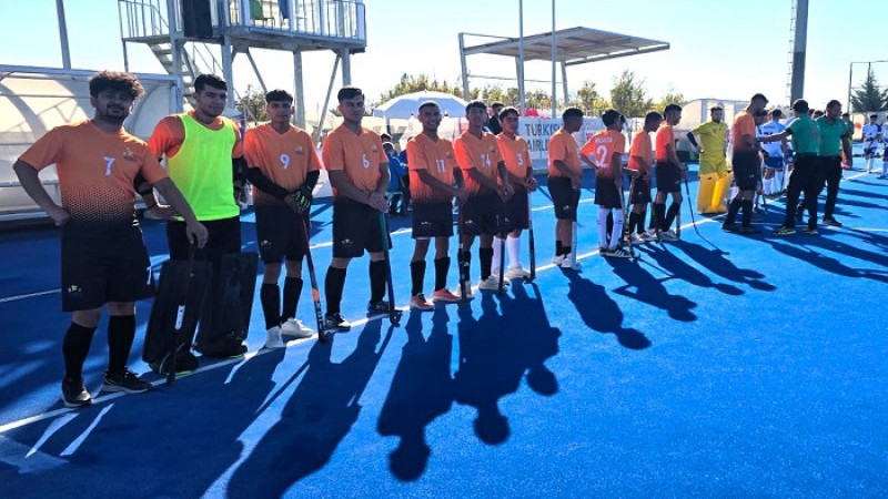 Samanköy Konteyner Kentin Sporcuları,  Hokey Takımı’nı Süper Lig’e Taşıdı