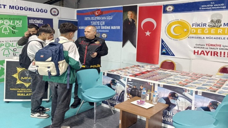 Malatya Emniyeti Kitap Fuarında Korsanla Mücadeleye Dikkat Çekti