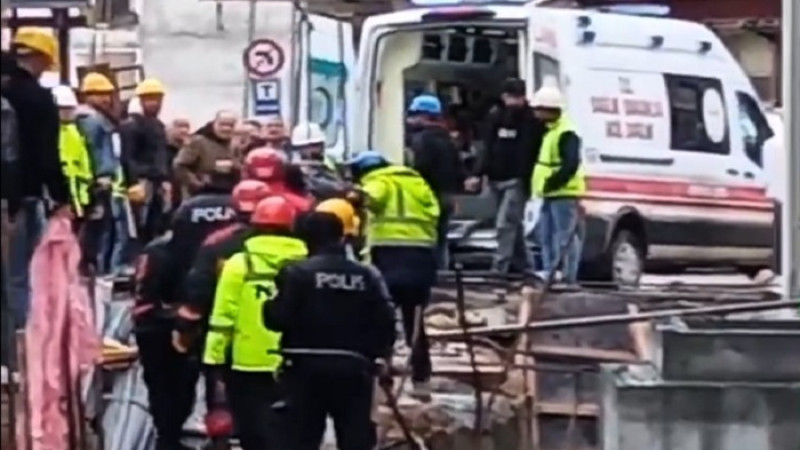 Malatya Merkez'de İnşaatta Yüksekten Düşen İşçi Yaralandı