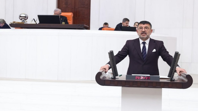 Ağbaba, Üniversite Mezunu Diplomalı İşsizler Ordusu Yaratıldı  