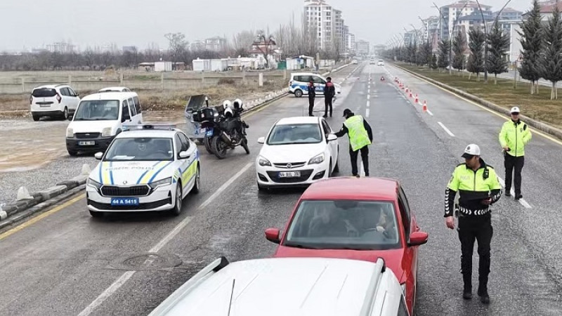 Bayram Süresince Malatya Geneli Trafik Tedbirleri Arttırıldı