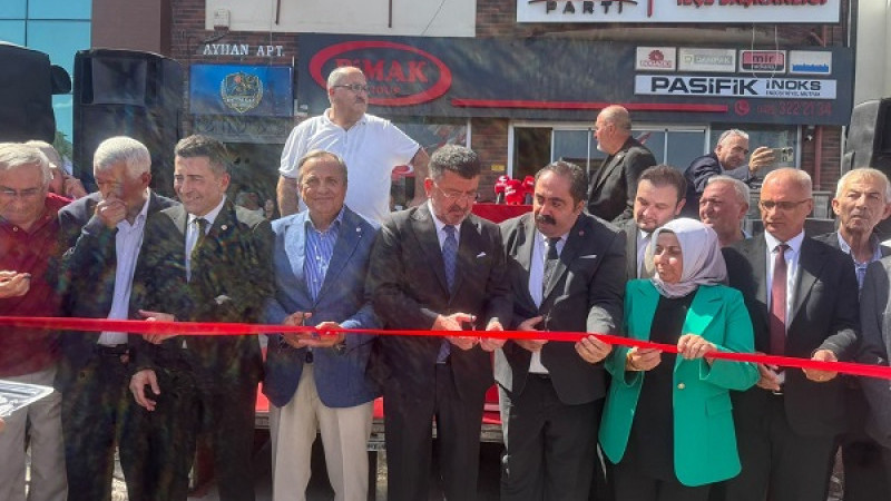 YENİ Parti Battalgazi İlçe Başkanlığı Yoğun Bir Katılımla Açıldı