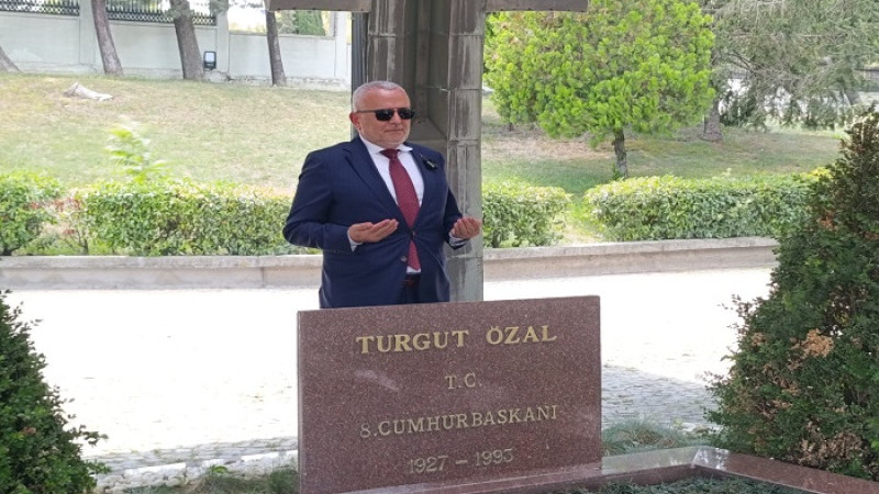 Başkan Ali Karakurt,  Özal’a Yapılan Alçakça Saldırıyı Asla Kabul Etmiyoruz