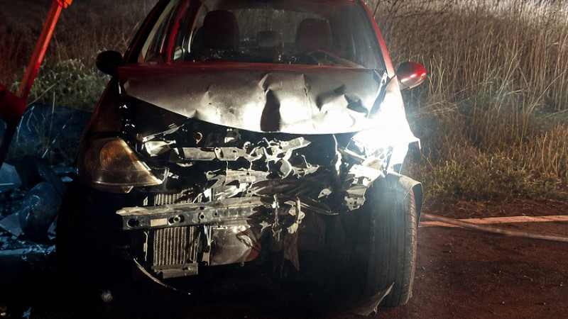 Darende'de Karşı Şeride Geçti, Araçlar Hurdaya Döndü: 5 Yaralı