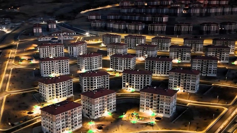 Çamurlu  Akoğuz'da  1.740 Konutun Anahtar Teslimi Başlıyor